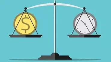 Illustration einer Waage mit Geld und Uhr.